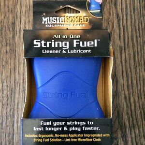 MusicNomad String Fuel String Cleaner & Lubricant with Applicator